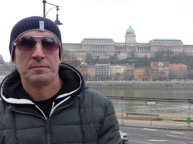 Ricardo angoso en budapest