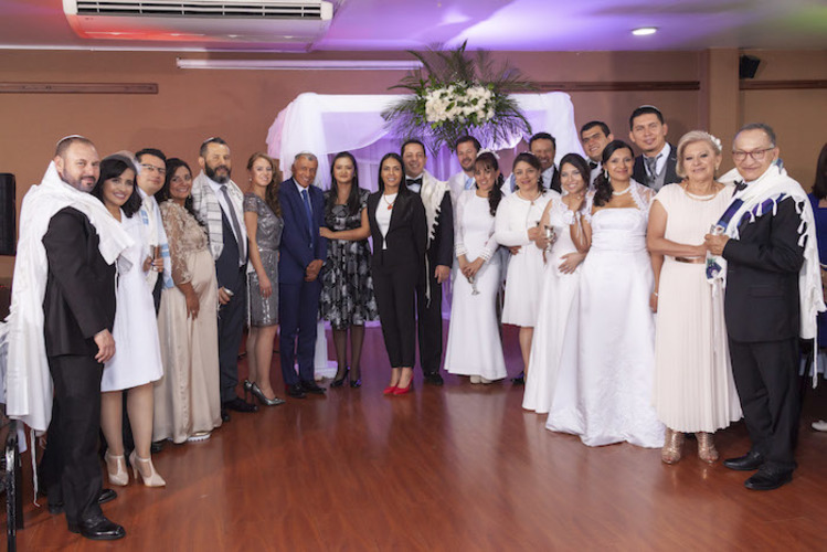 Foto grupal parejas yovel