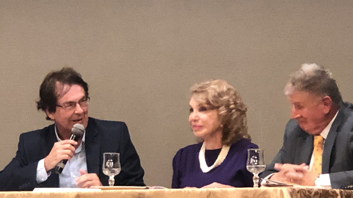 Lanzamiento bella %285%29