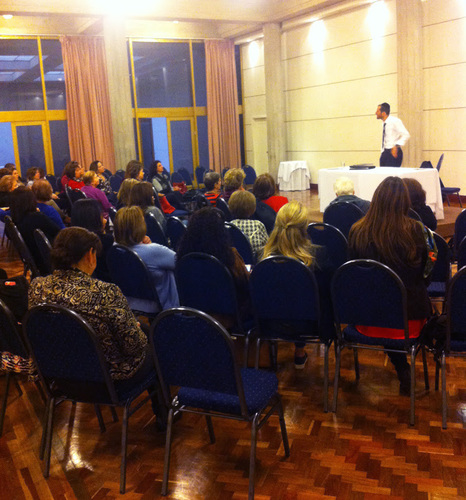 Charla en la Adat Israel