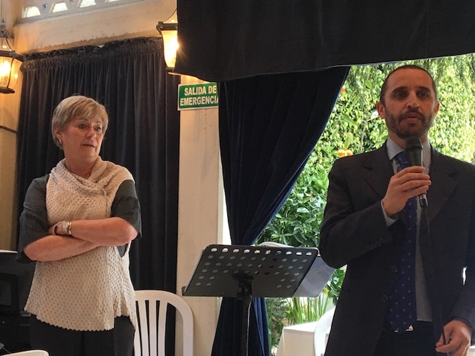 Estela Goldstein y Rabino Avi Amsalem