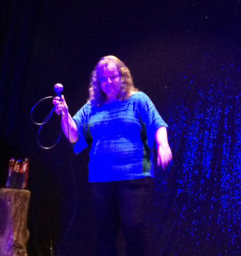 Esther Lederman Presentadora