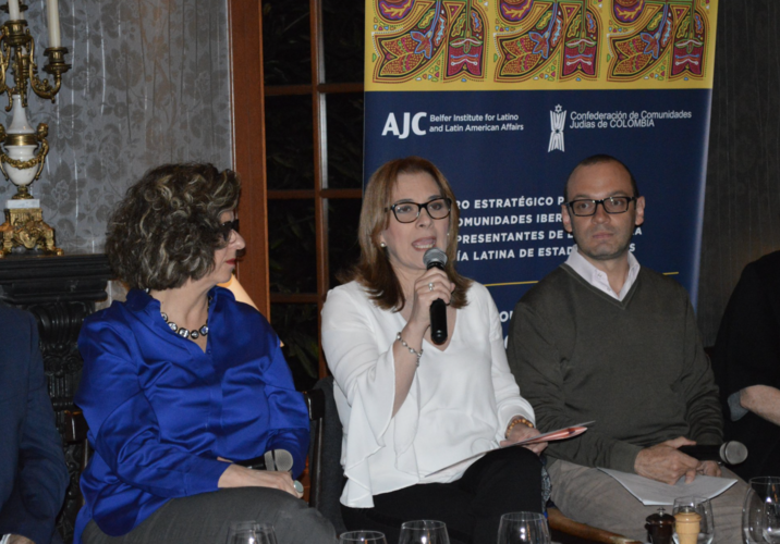 Panel con Dina Siegel Vann