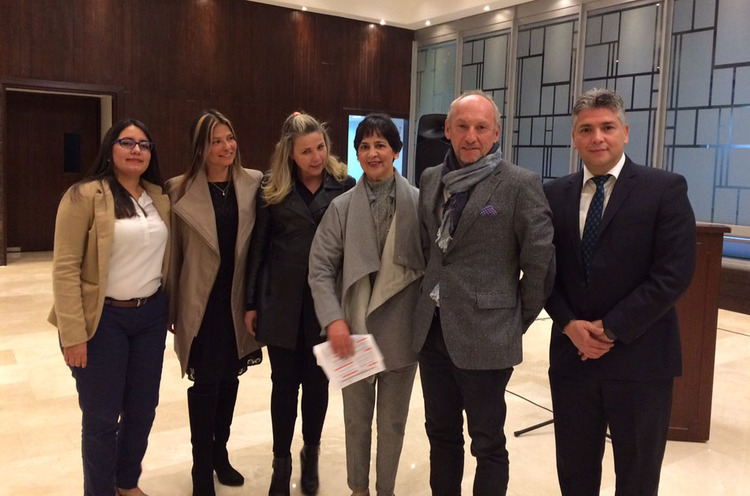 Equipo del Centro Democratico que acompaño al candidato Duque junto con Abraham Kortn del CIB