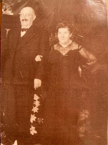 Señor Heilborn y su señora Pola. Enviado por Rebeca Fefer