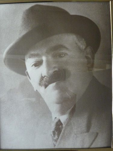 El señor Heilborn enviado por Margoth Lipnik (su nieta)