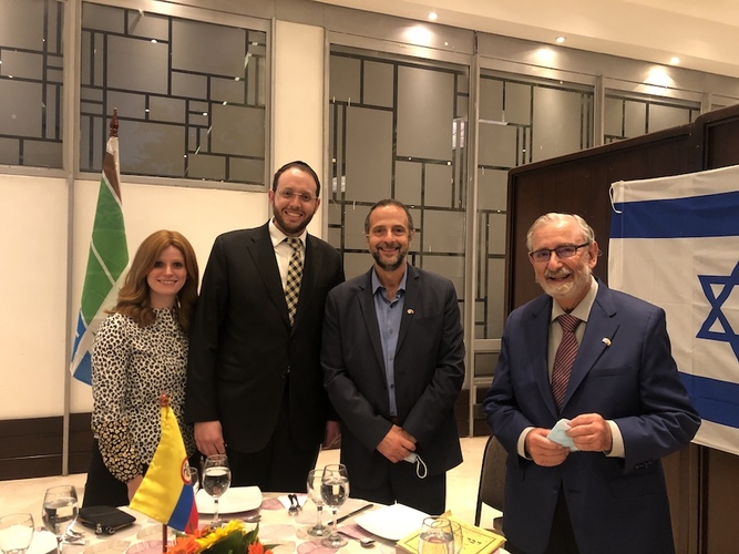 Rabinos de las tres comunidades y señora Rivky de Michaan